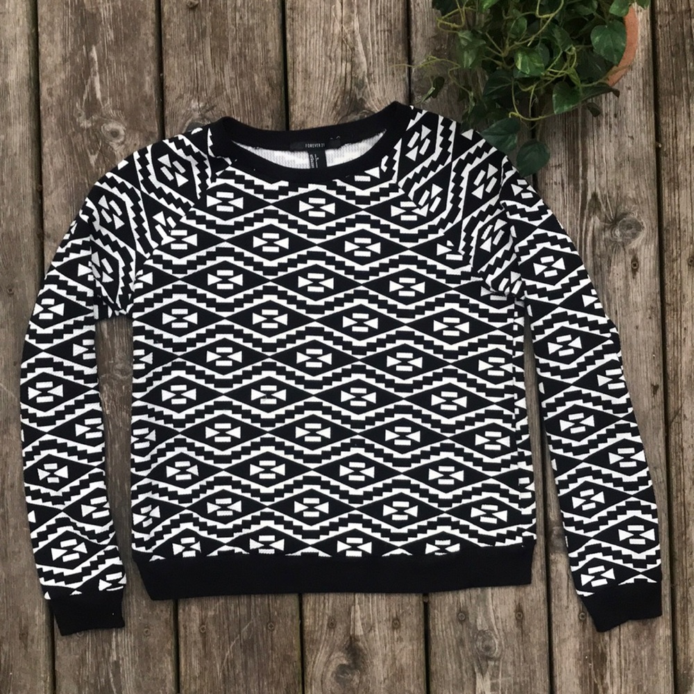 Forever 21 Aztec Printed Sweater
